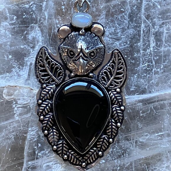 Eagle Rainbow Moonstone and Black Chalcedony Crystal Stone Jewelry Pendant - Picture 1 of 8